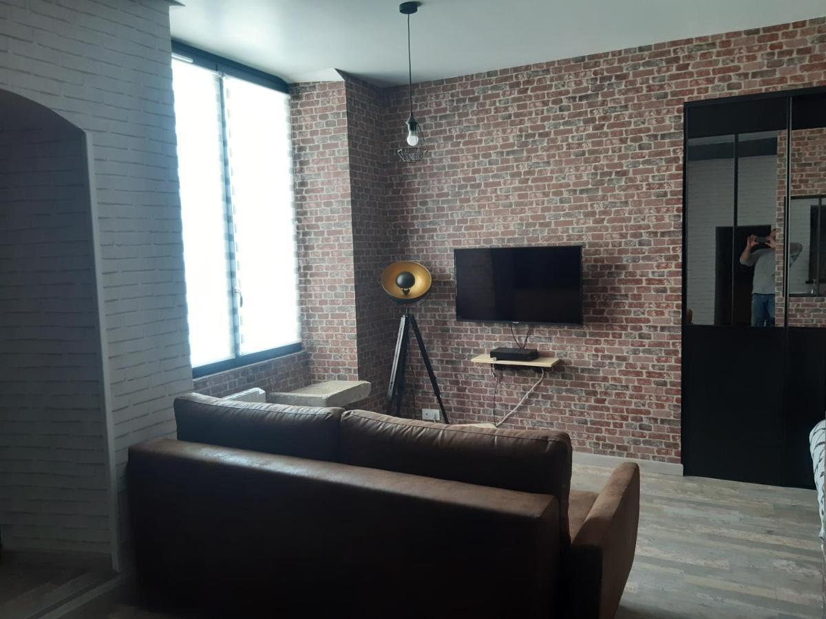 Studio Centre Ville チノン エクステリア 写真
