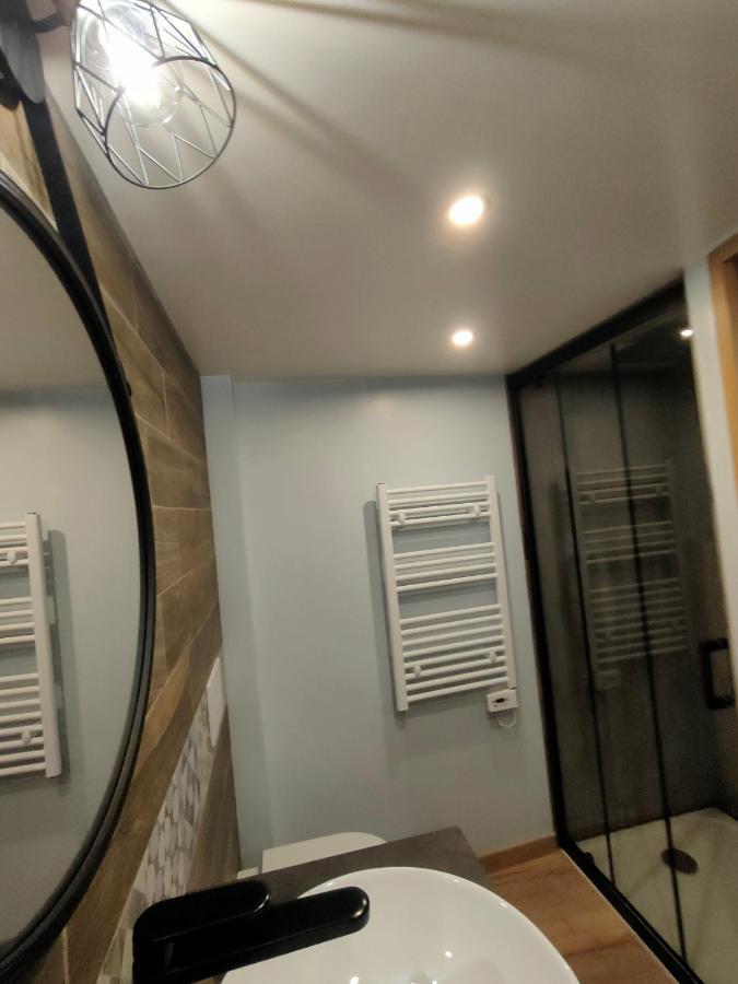 Studio Centre Ville チノン エクステリア 写真